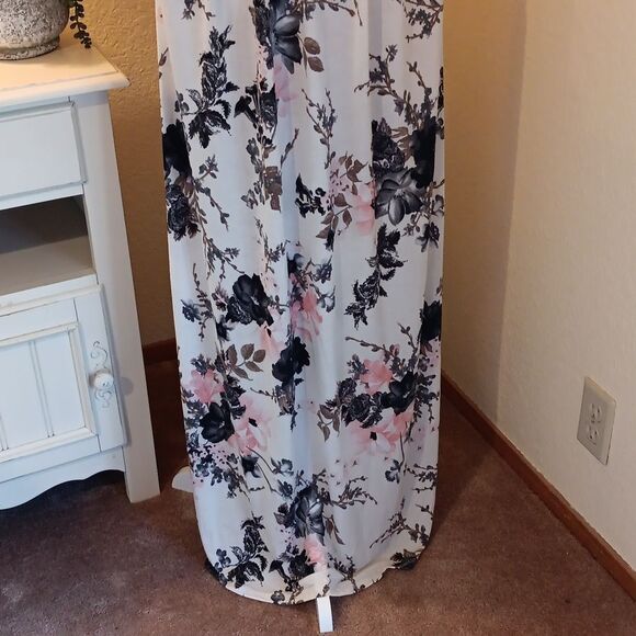 Vanilla Bay Strapless Maxi Dress. Beachy. - Picture 4 of 16